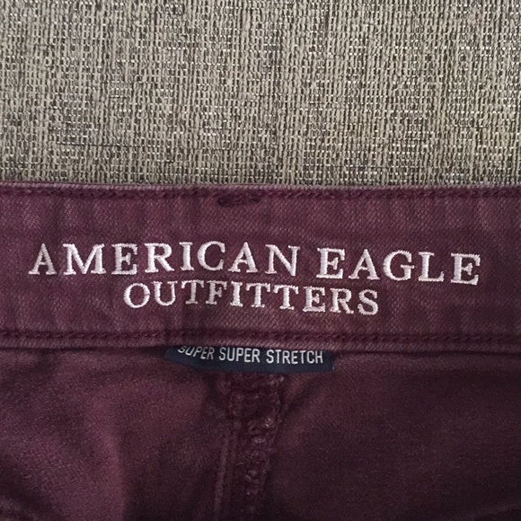 American Eagle Outfitters Maroon Shorts - Picture 5 of 6